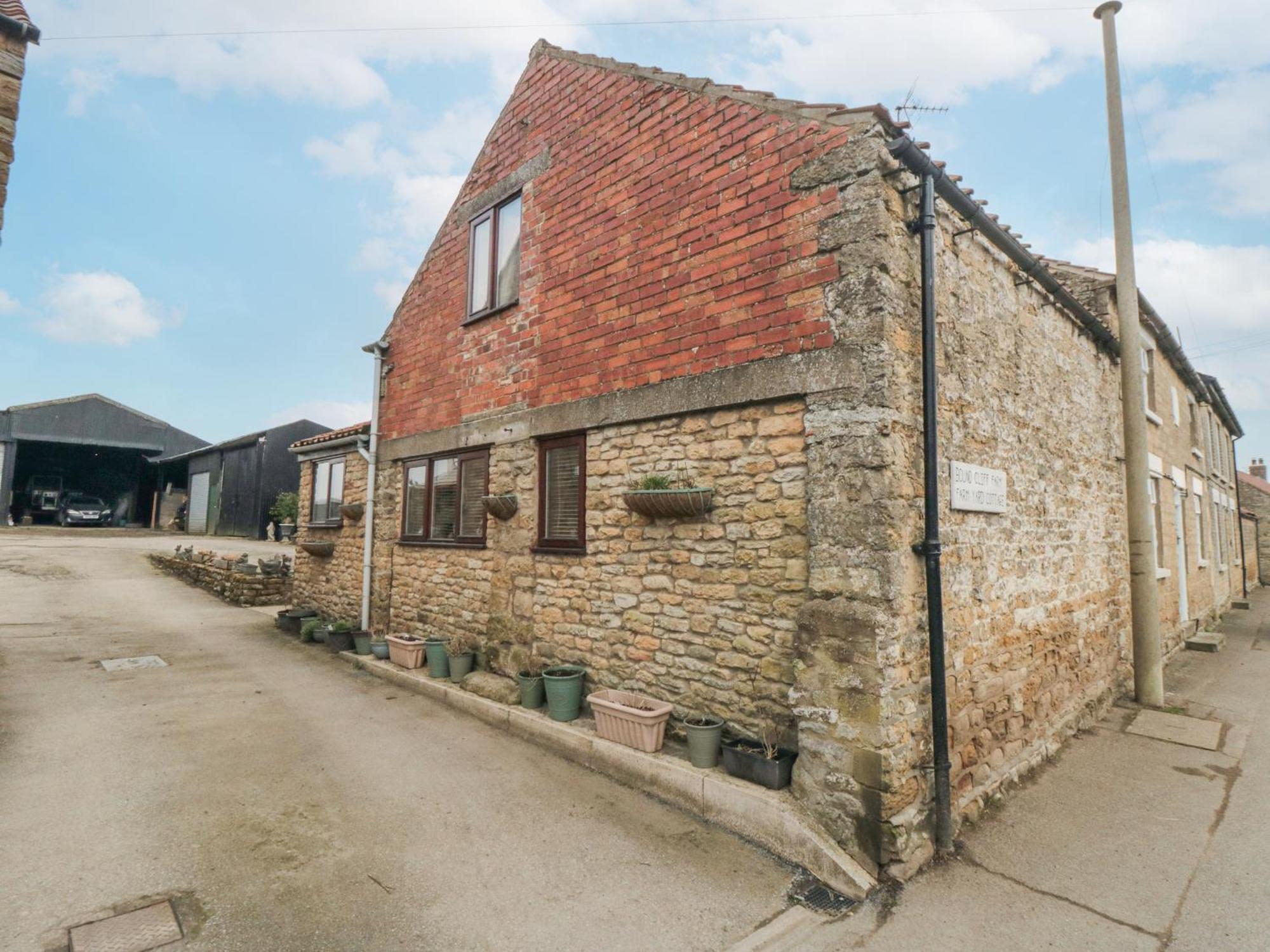 Boundcliffe Farm Villa Allerston Bagian luar foto